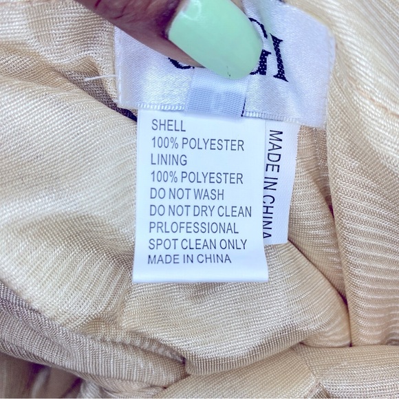 NWT GIGI DESIGNS BY LA FEMME PROM/WEDDING/EVENING DRESS - SIZE 6 - Picture 8 of 15